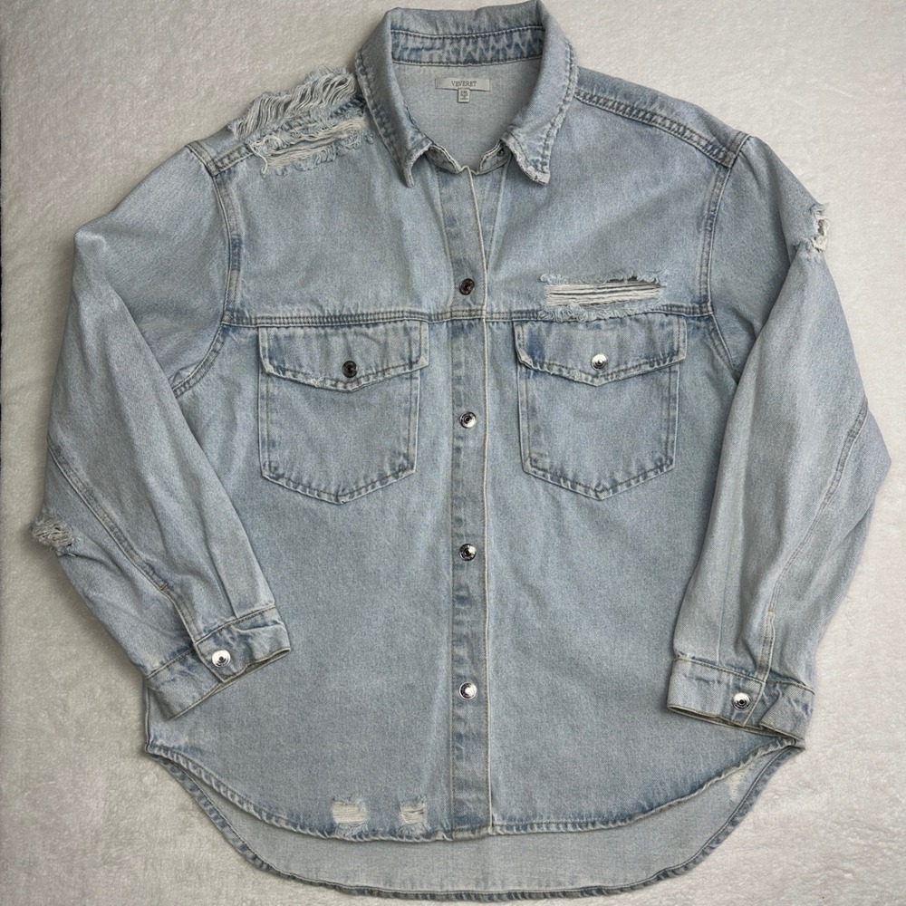Veveret Womens 2XL Distressed Light Wash Denim Shirt Button Down Top VJ70186PL